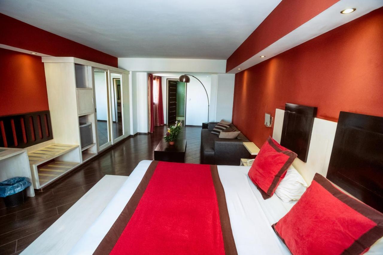 Cafe De Rome Hotell Dakar Eksteriør bilde