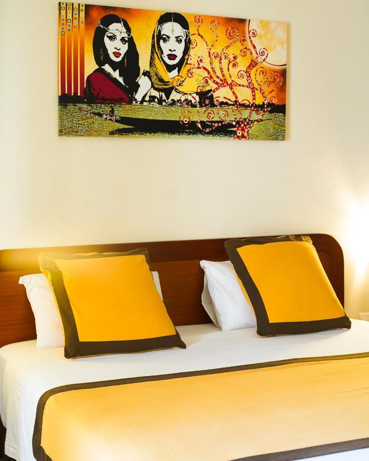 Cafe De Rome Hotell Dakar Eksteriør bilde