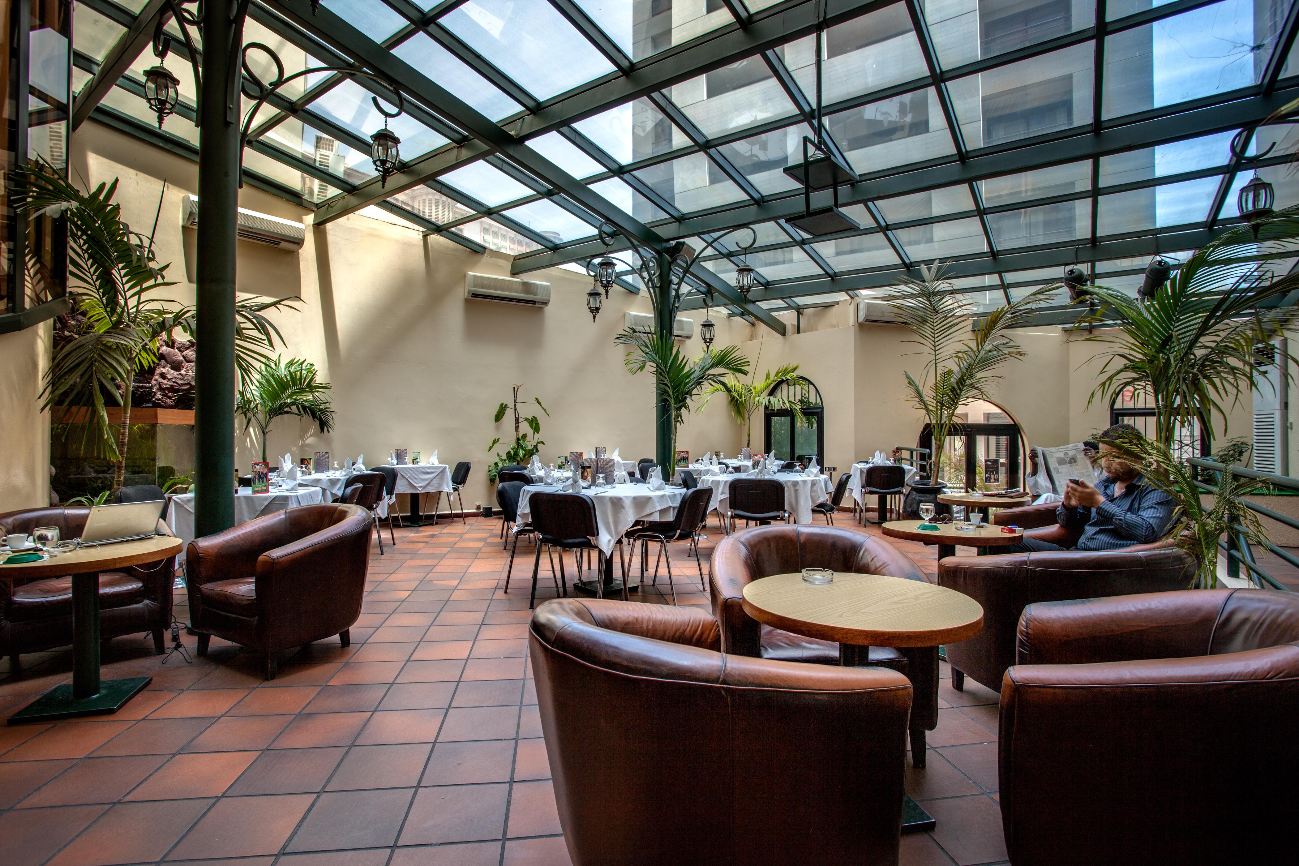 Cafe De Rome Hotell Dakar Eksteriør bilde