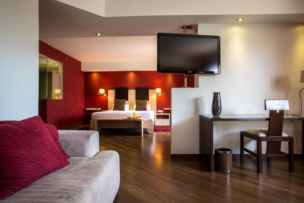 Cafe De Rome Hotell Dakar Eksteriør bilde